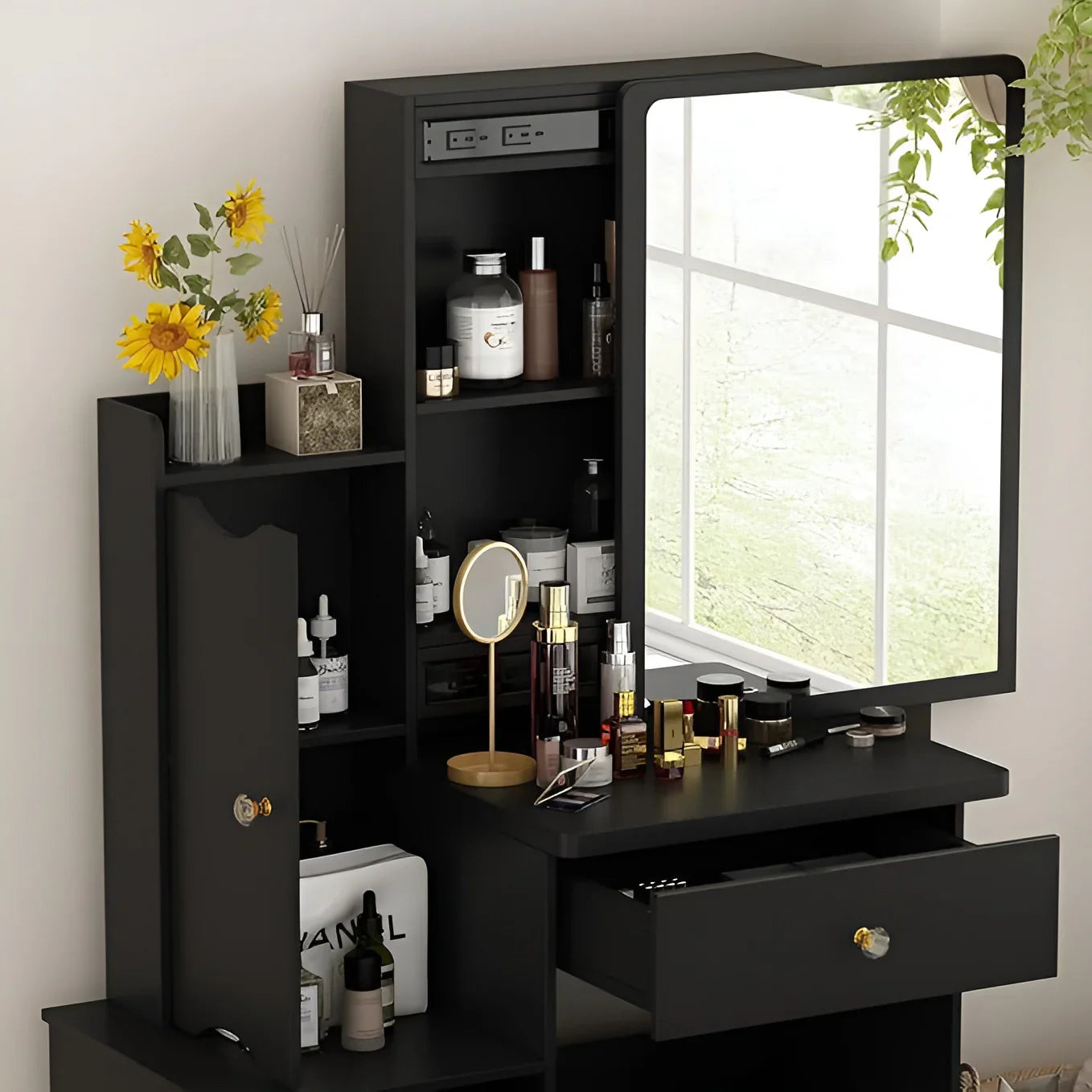 Dressing Table | Black & Gold | 140 x 90 x 40 | DT49