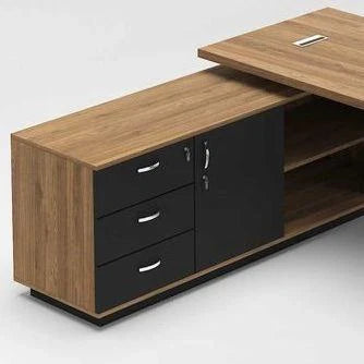 مكتب خشبي وأسود - ١٦٠ × ١٦٠ × ٧٥ سم | DE22